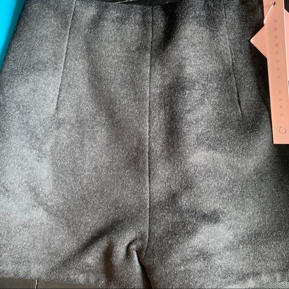 Brand new wool blend skorts - Picture 5 of 5